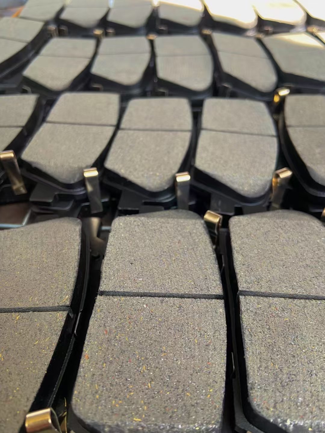 Factory Direct Sales New Various Car Brake Pads Customizable for Abarth AC Semi-Metal and Ceramic Material