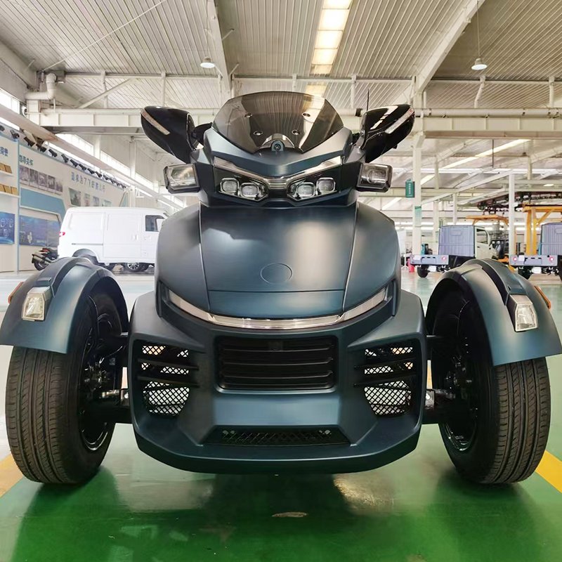 EPA & EEC Certified 400CC Customizable Reverse Three-Wheel Gas Scooter 240kmh Max Speed CBS Disc Brake for Long Distance Travel