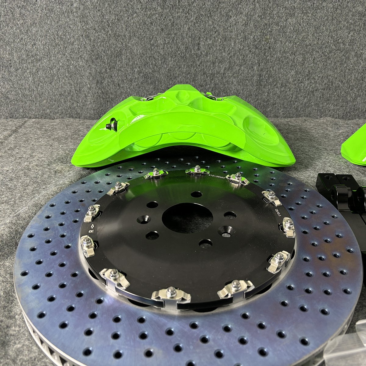 Brake System Upgrade Green Brake Kit 6 Piston 4 Piston Brake Caliper Kit Set for Car Tuning for XE XF XJ I-PACE F-TYPE Series