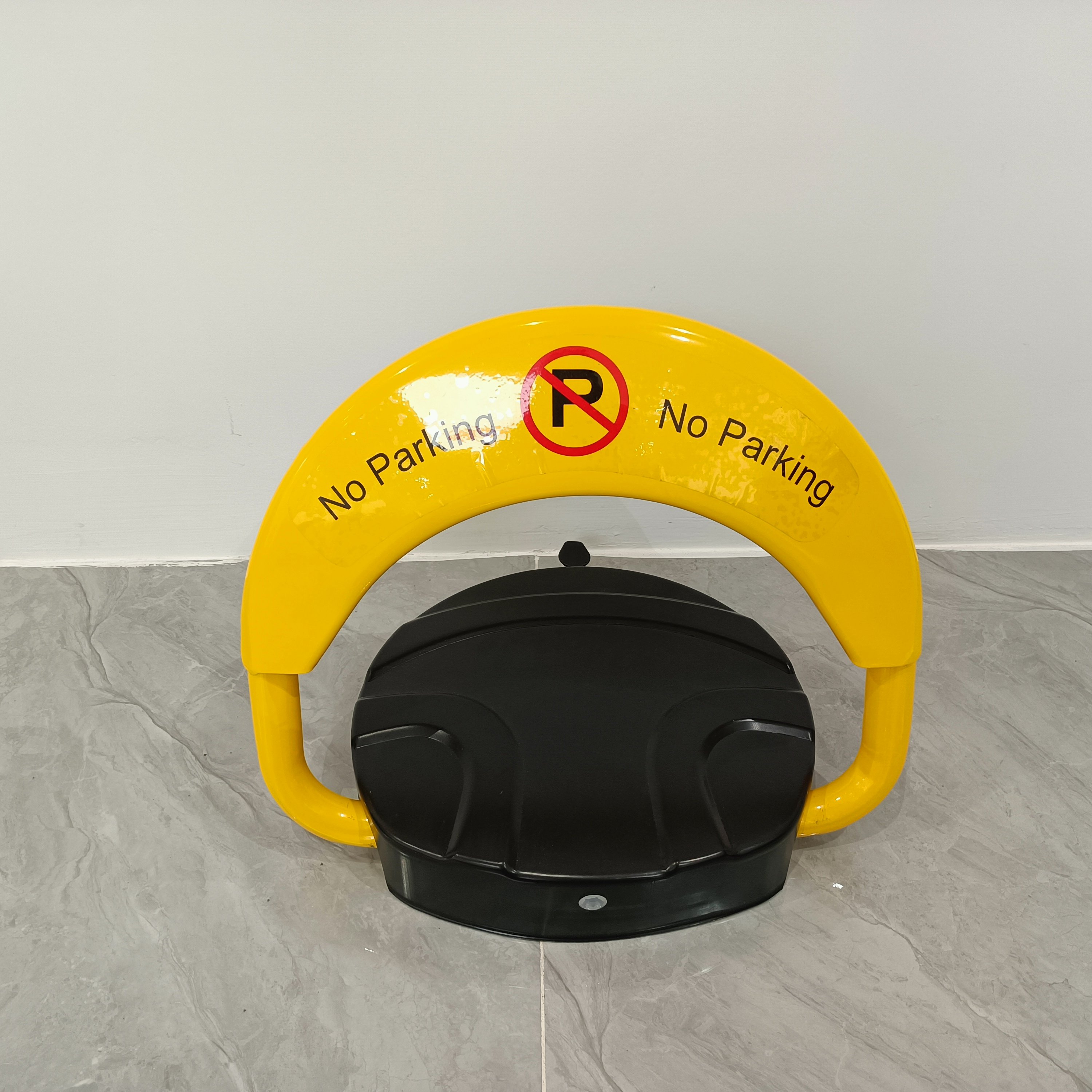 Remote Controlled Waterproof Equipment Smart Parking Bay Barrier Car Parking Lock
