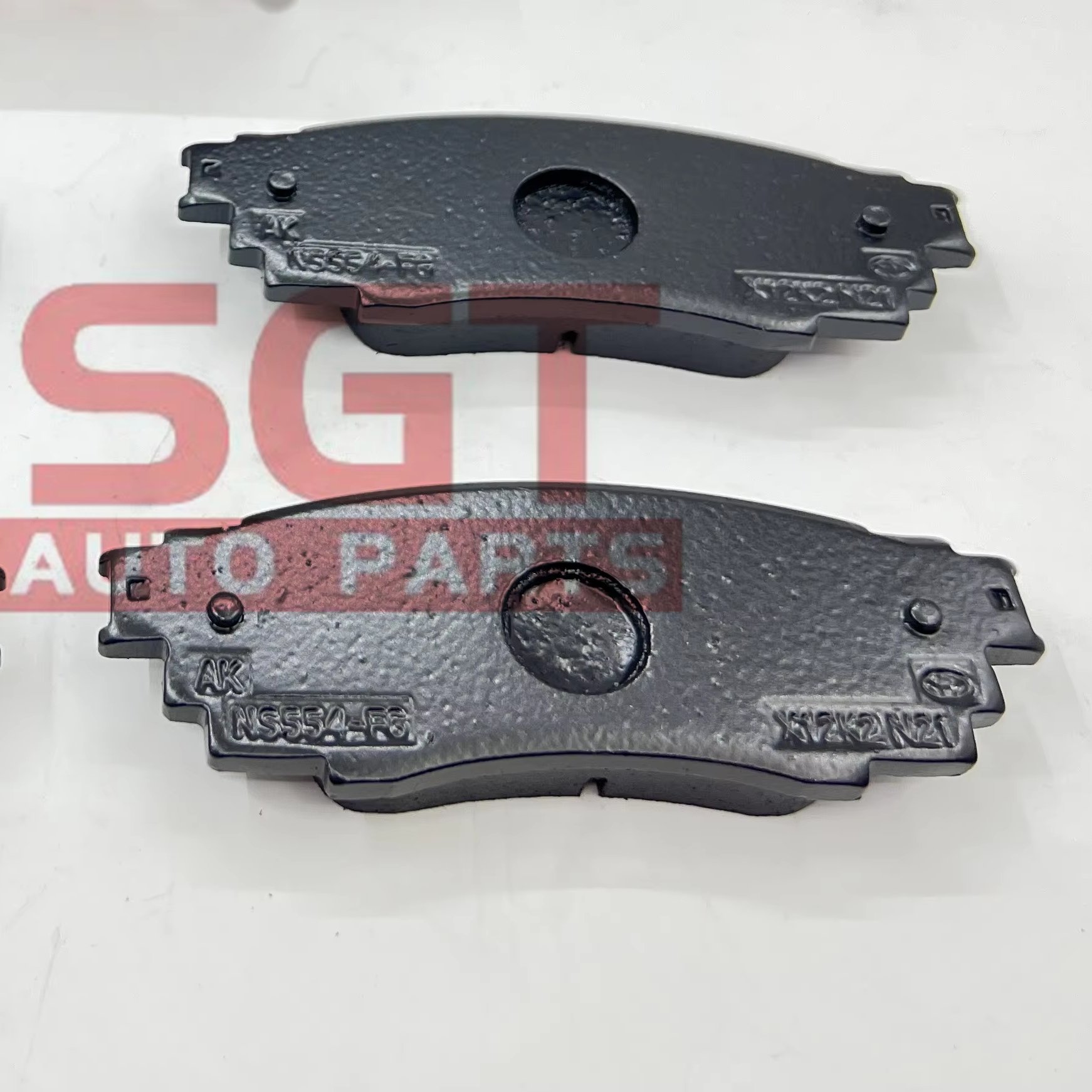 Wholesale New Condition Rear Axle Brake Pads for Toyota Car Model Engine Model 04466-48160