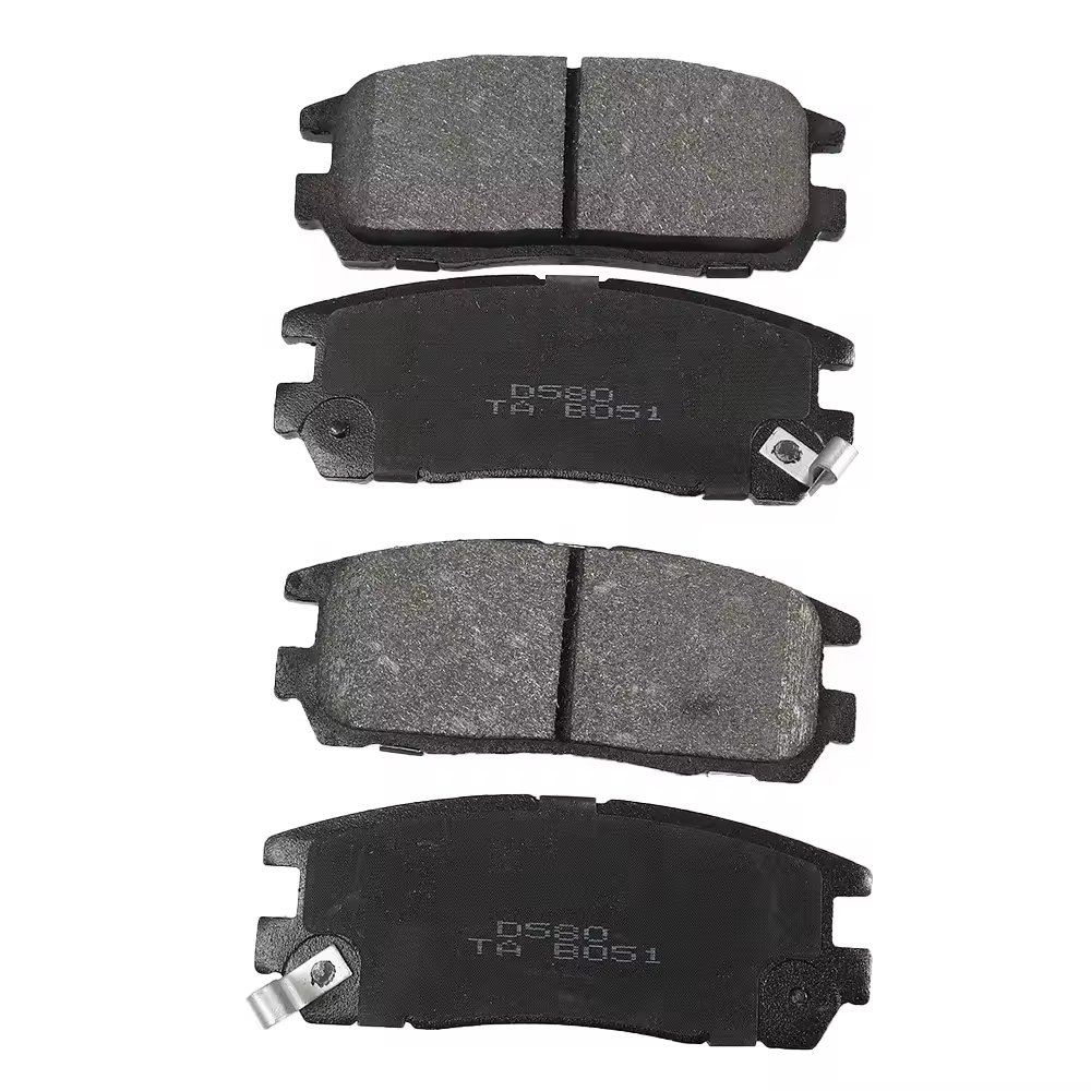 DSS Auto Car Spare Parts Asbestos-Free Rear Ceramic Brake Pads D580 Great Wall Honda Isuzu for Chery Pickup and Fit Models