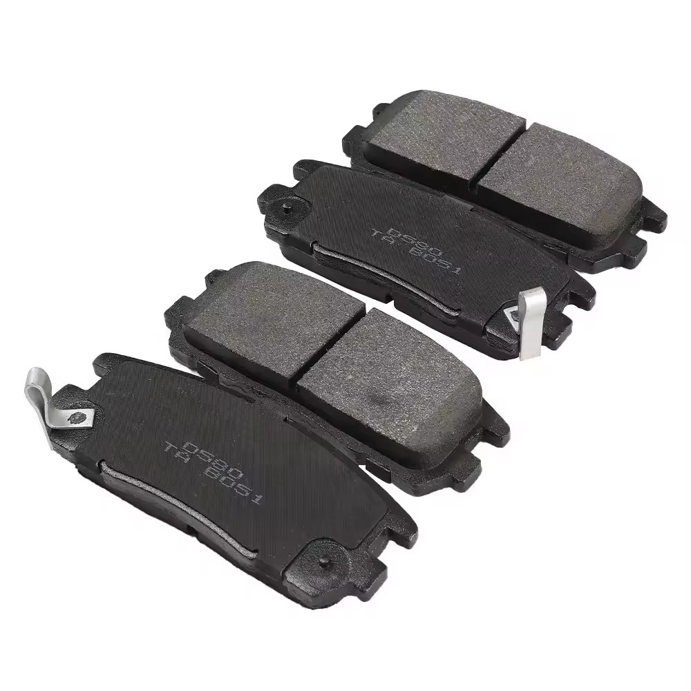 DSS Auto Car Spare Parts Asbestos-Free Rear Ceramic Brake Pads D580 Great Wall Honda Isuzu for Chery Pickup and Fit Models