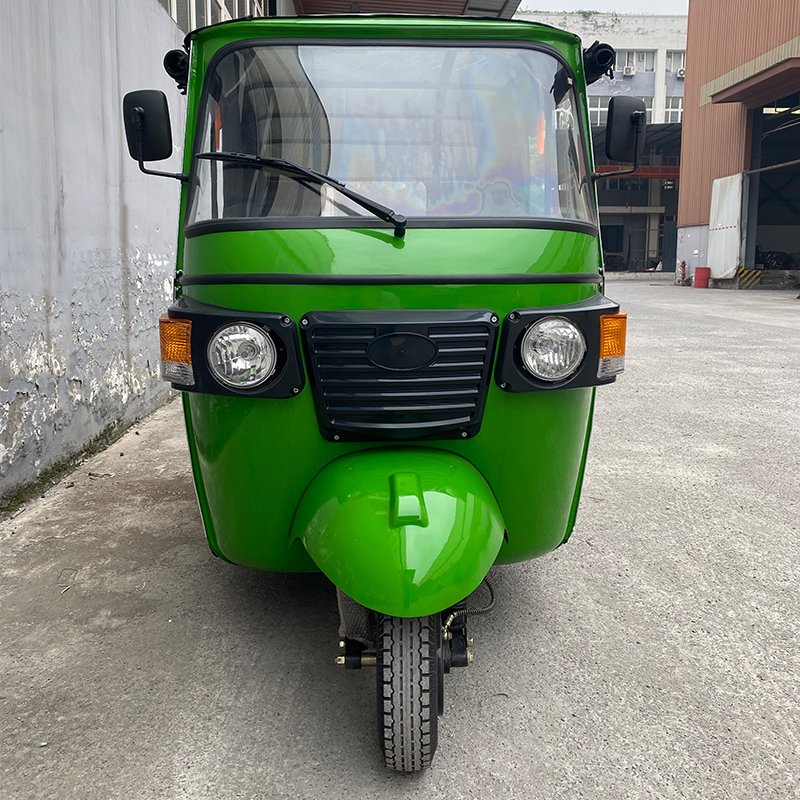 5 Seats Gasoline Tricycle Motorized Petrol Rickshaw Tricycle Motorcycle 150cc