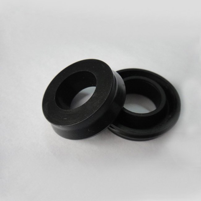 Rear Brake Fluid Reservoir tank Bottle Master Cylinder tank Oil Cup Brake Rubber Seal
