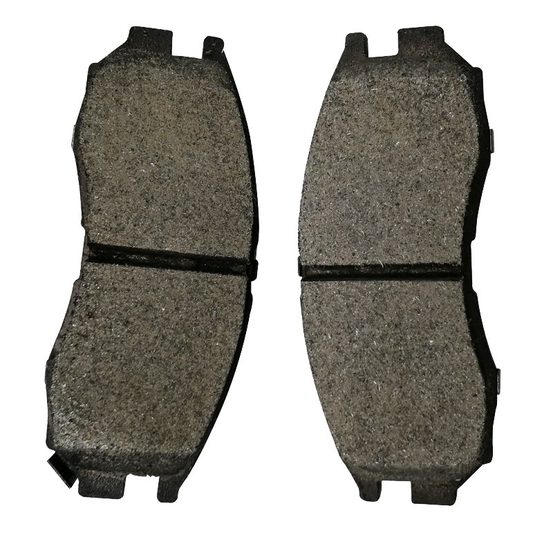 Car Disc Brake Pad with Brake Accessories for AudiQ3,Q5 Q7