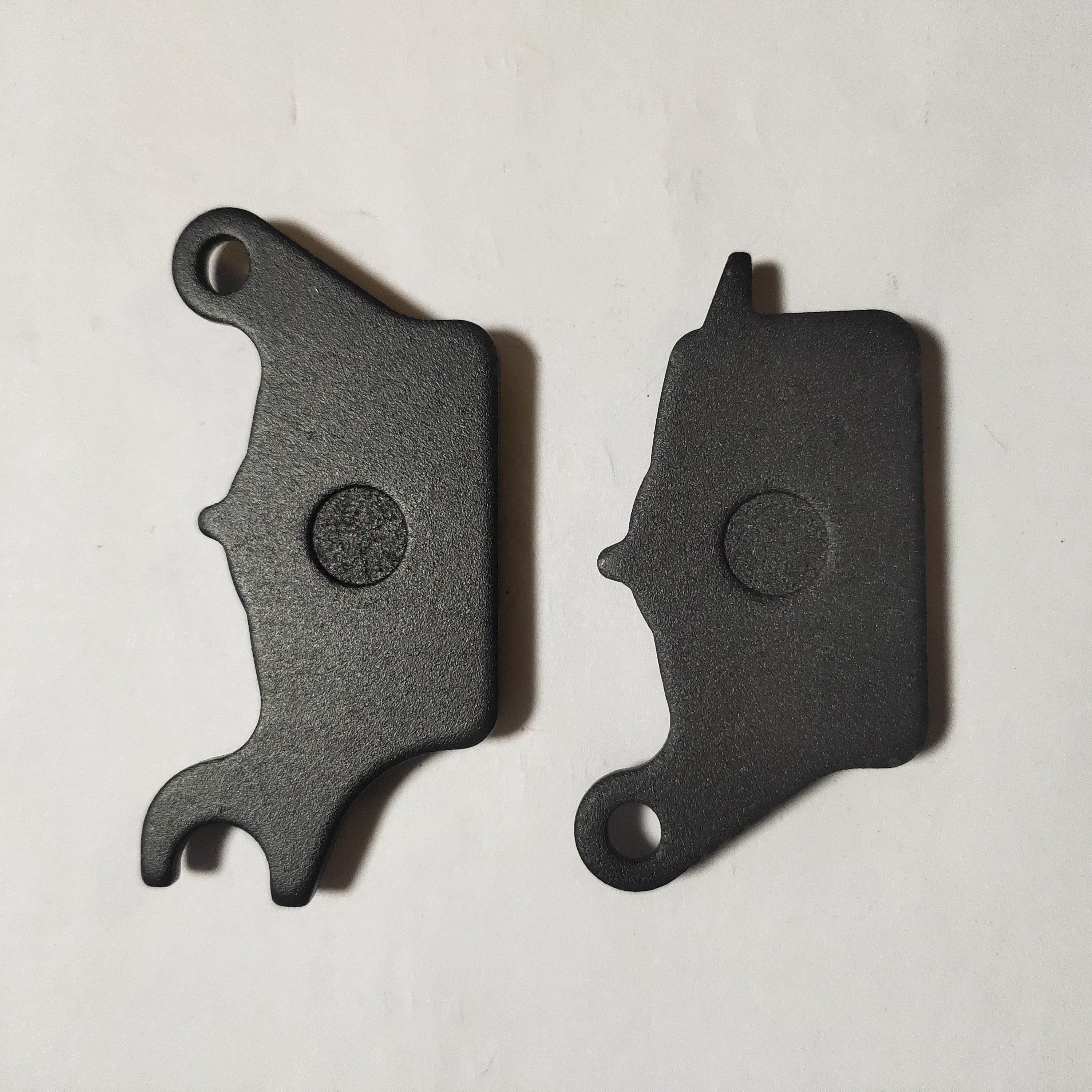 Durable Motorcycle Spare Parts Less Metallic Brake Disc Pads for Yamaha FAZER 150 FACYOR 150