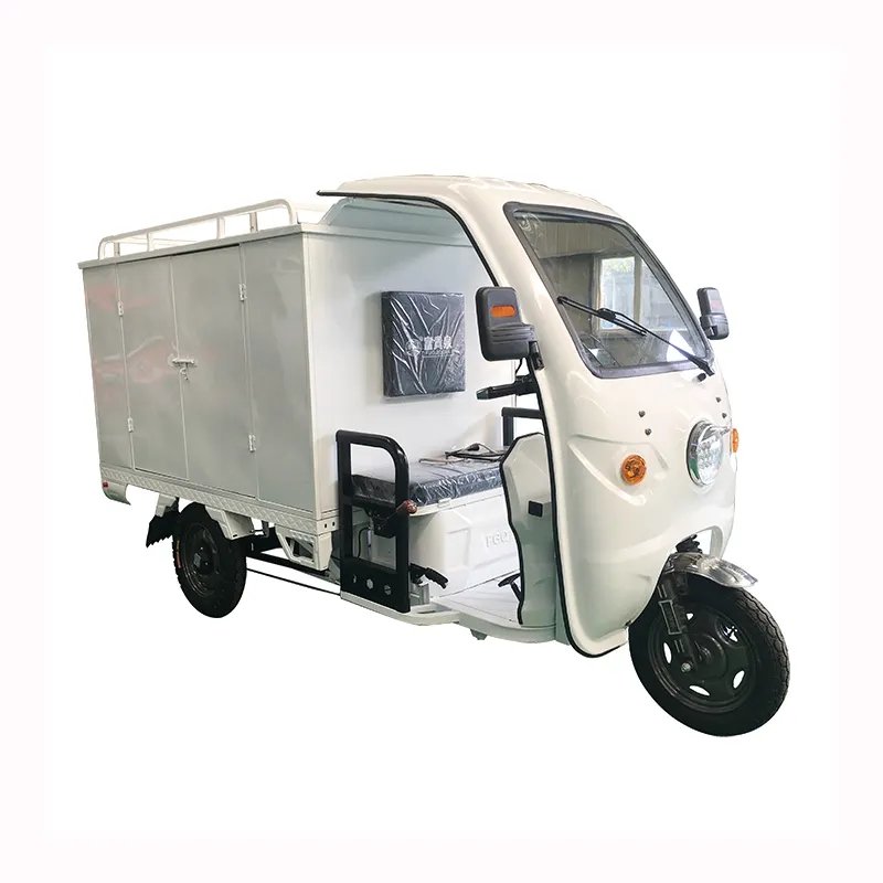 CHENLU Electric Express Delivery Tricycle with Cabin Open Body Type 3-Wheel Enclosed Van Motorcycle with Closed Cargo Box