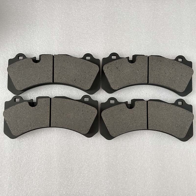 Auto Brake Accessories High Quality Ceramic Automotive Brake Pads for Audi A7 A8 A6 Toyota Camry Suzuki NAO Material