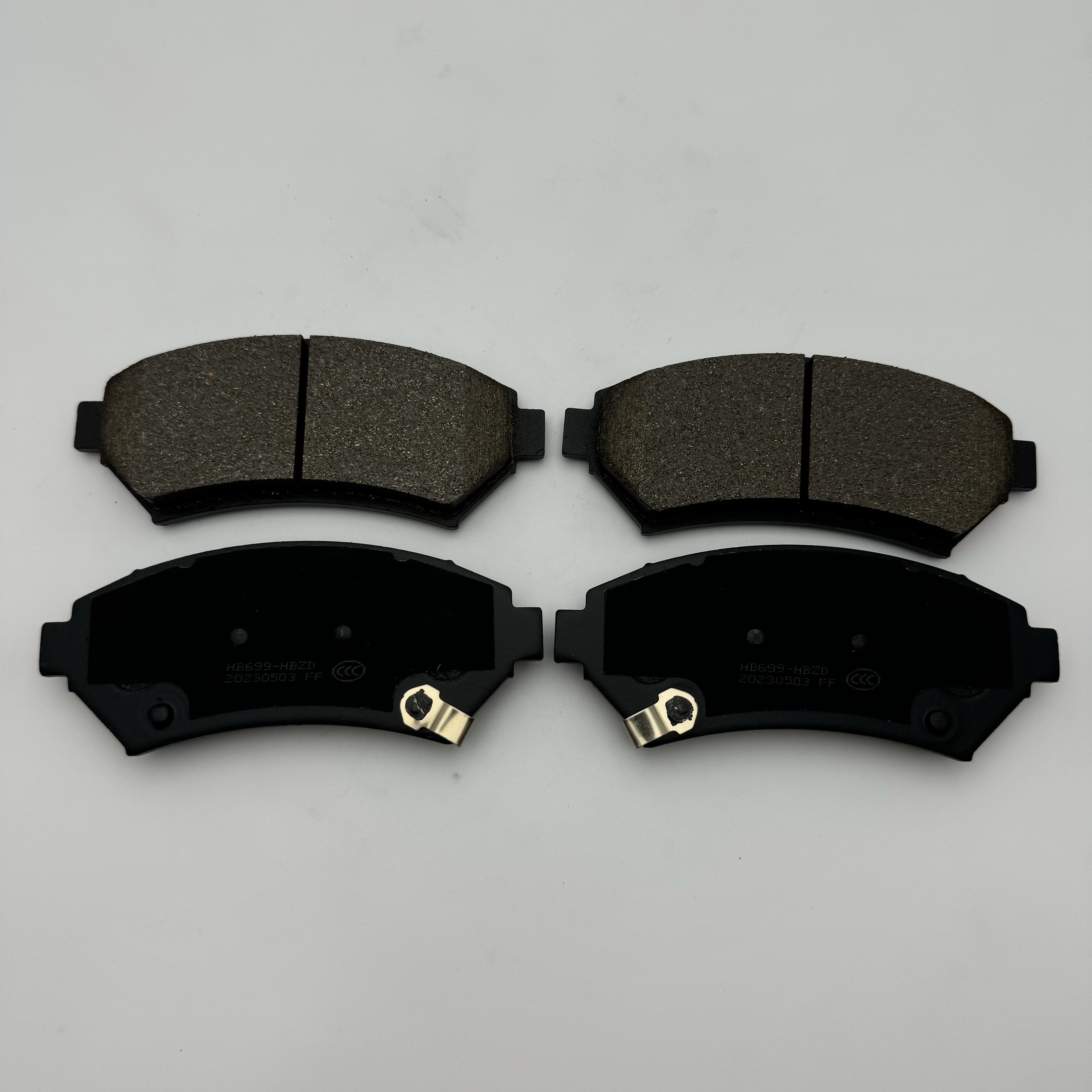 Factory Wholesale High Performance Hot Selling Car Brake Accessories D699 for Buick Auto Parts Disc Car Brake Pads