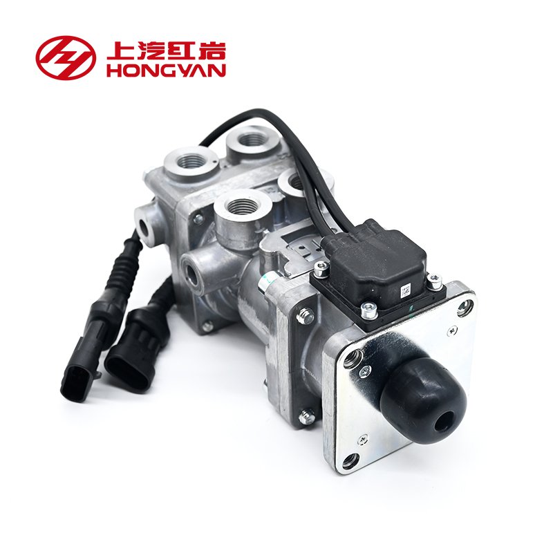 SAIC HONGYAN GENLYON KINGKAN Original Brake Master Cylinder and Foot Valve With Potential Signal Truck Engine Parts
