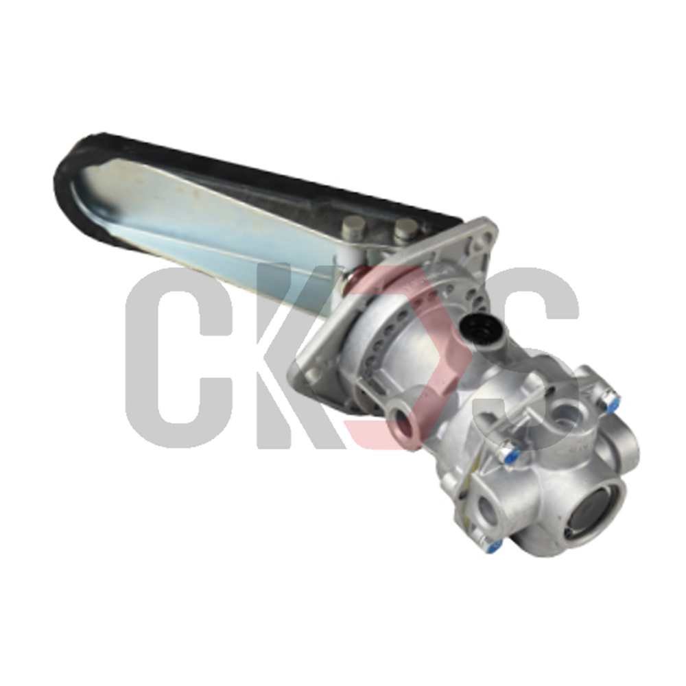 Nissan Truck Brake Master Cylinder for Parts Air Brake Foot Brake Valve 45101-30Z05
