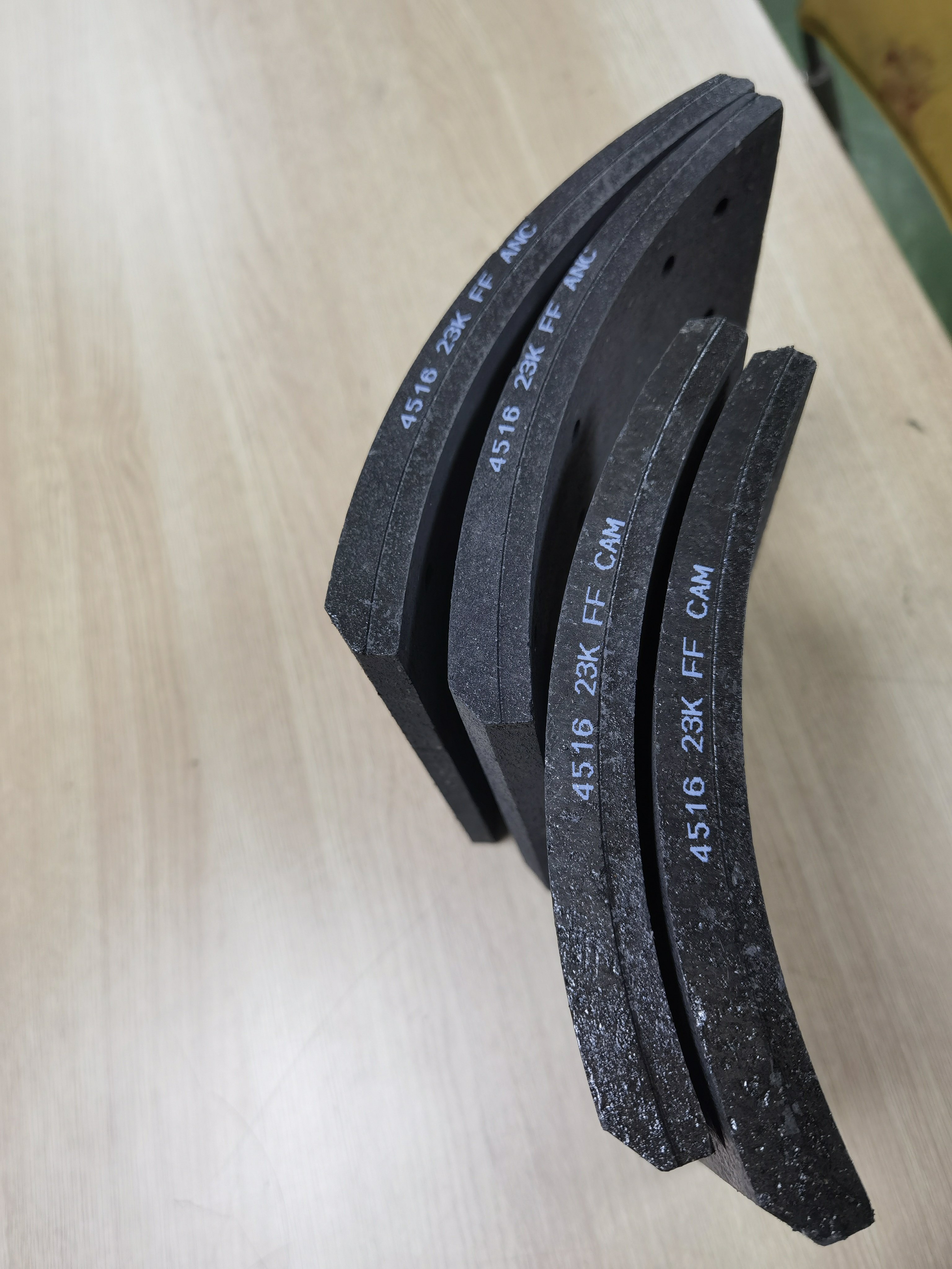 Truck Parts Non-asbestos 4515 4551 4709 4707 4516 Brake Shoe Lining Pads for Brake Shoe