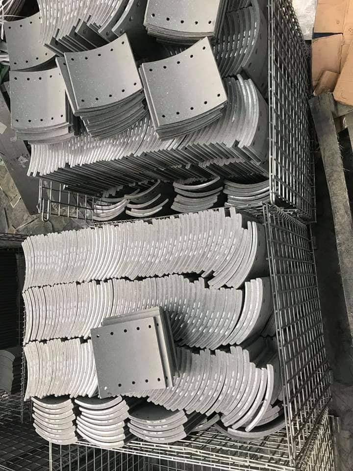 OE 5001859276 Brake Shoe Lining Rivet Machine Brake Linings 19049 19199