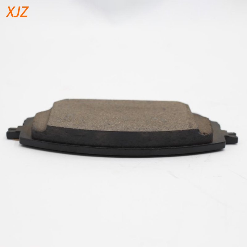 XJZ Brake Pad EPP6-2L232-AA for JMC Grand Avenue Automobile Brake Parts Front Brake Shoe