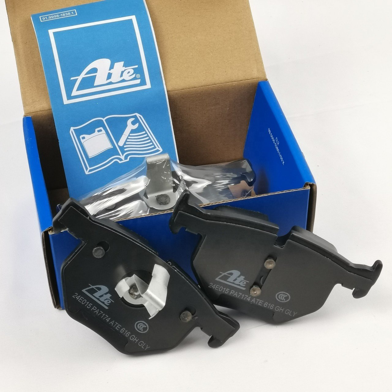 OE 34216763043 Good Price Brake Pads E46 E90 for BMW E46 E60 E85 E90 for ATE Rear Brake Pad