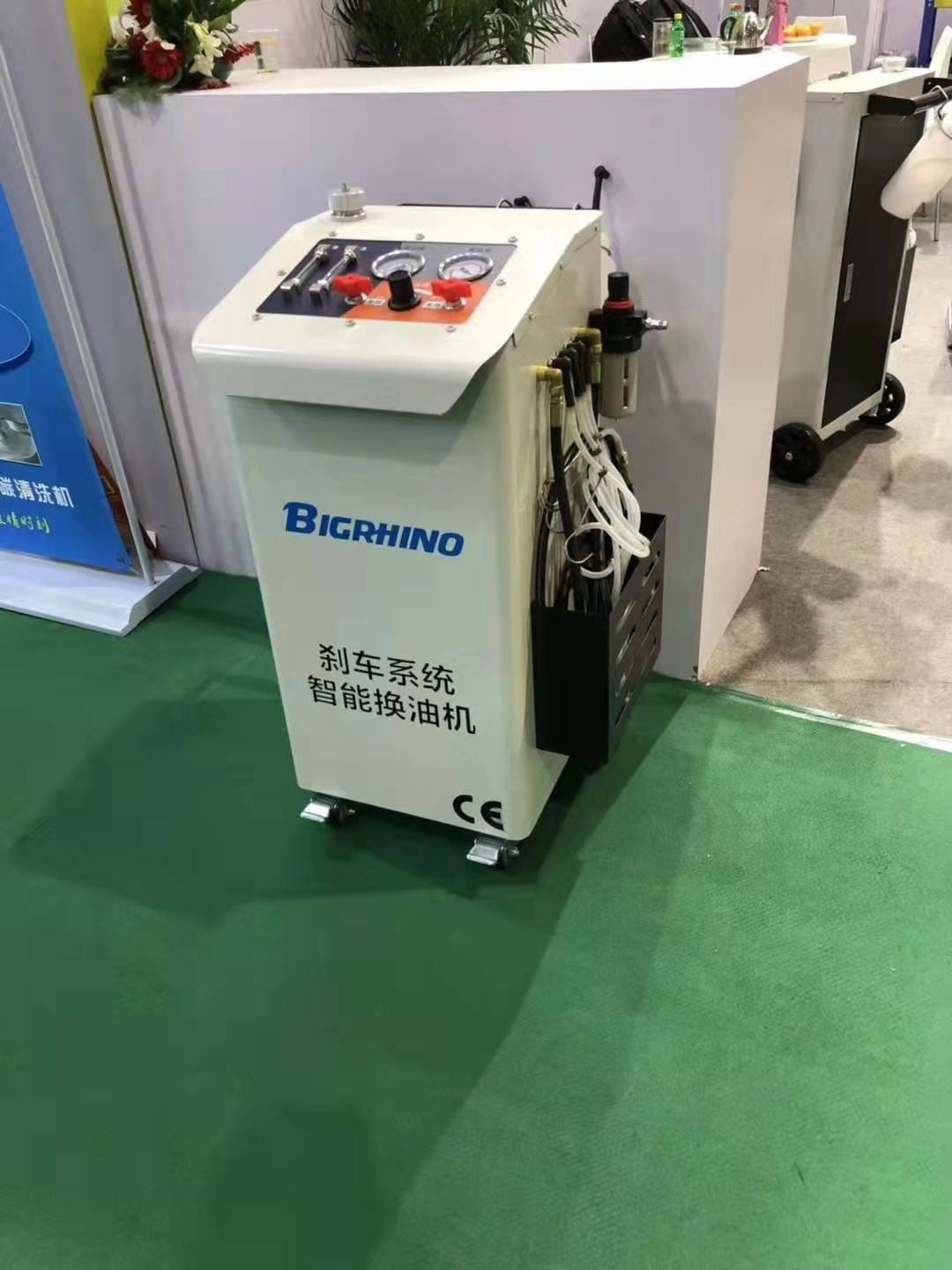 Brake Fluid Exchanger Automobile Brake Oil Change Machine Automobile Brake Fluid Exchanger