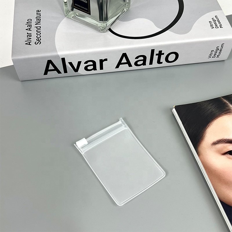 Small Mini Frosted Clear Pvc Plastic Ziplock Pouch With Custom Logo for Eva Jewelry Bags Rings Jewelry Packaging Zipper Bag