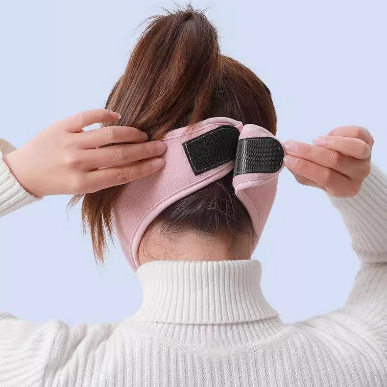 Autumn and Winter Warm Polar Fleece Facemask Windproof and Antifreeze Ear Blinkers for Riding New Party Masks