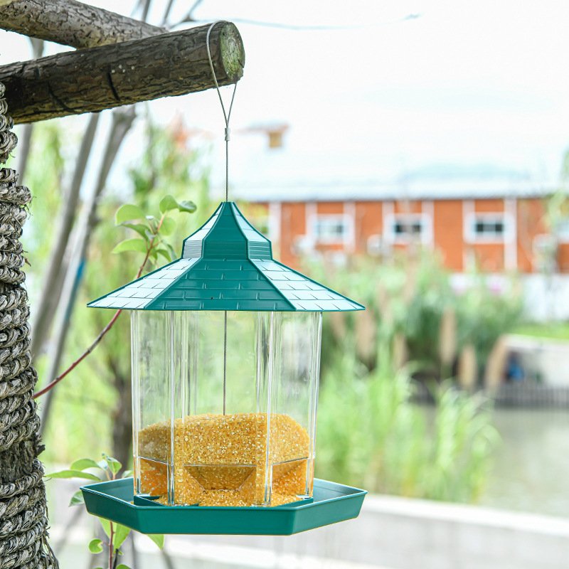 Outdoor Hanging Bird Feeder Foldable Garden Bird Feeder with Sun Protection and Antifreeze Cage Plastic Automatic Features