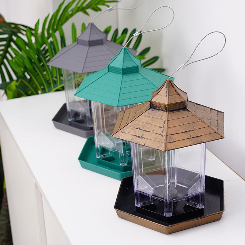 Gold Outdoor Hanging Bird Feeder Foldable Garden Bird Feeder with Sun Protection and Antifreeze Cage Plastic Automatic Features