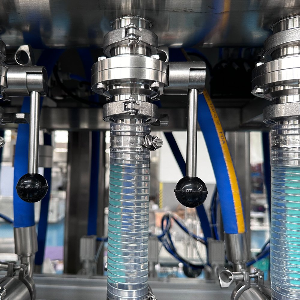 Automatic Motor Oil Filling Machine Manufacturer
