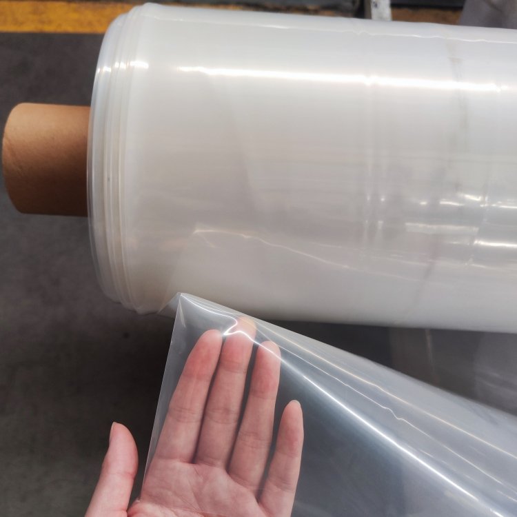 Clear Plant Cover Antifreeze Insulation Film for Gardening Farming Agriculture Greenhouse Film for Outdoor Use Cut Blow Molding