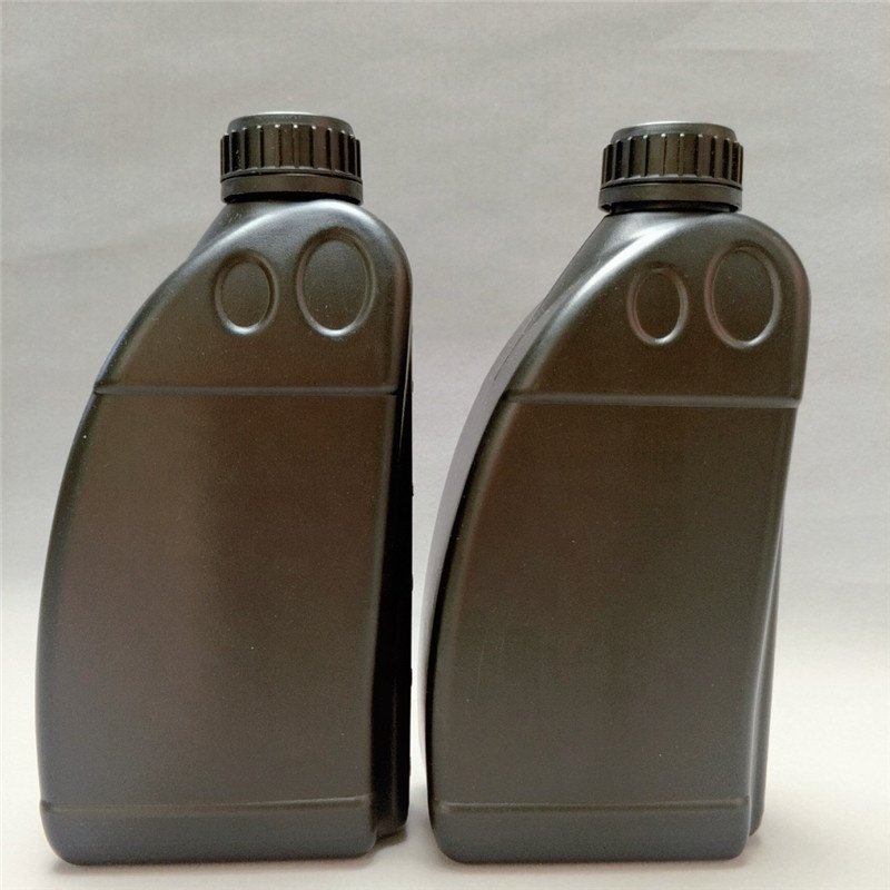 Wholesale 1L 1500ml Empty White/Black Plastic HDPE Lubricating Brake Oil Bucket Jerry Can Engine Oil Bottle for Motor Use