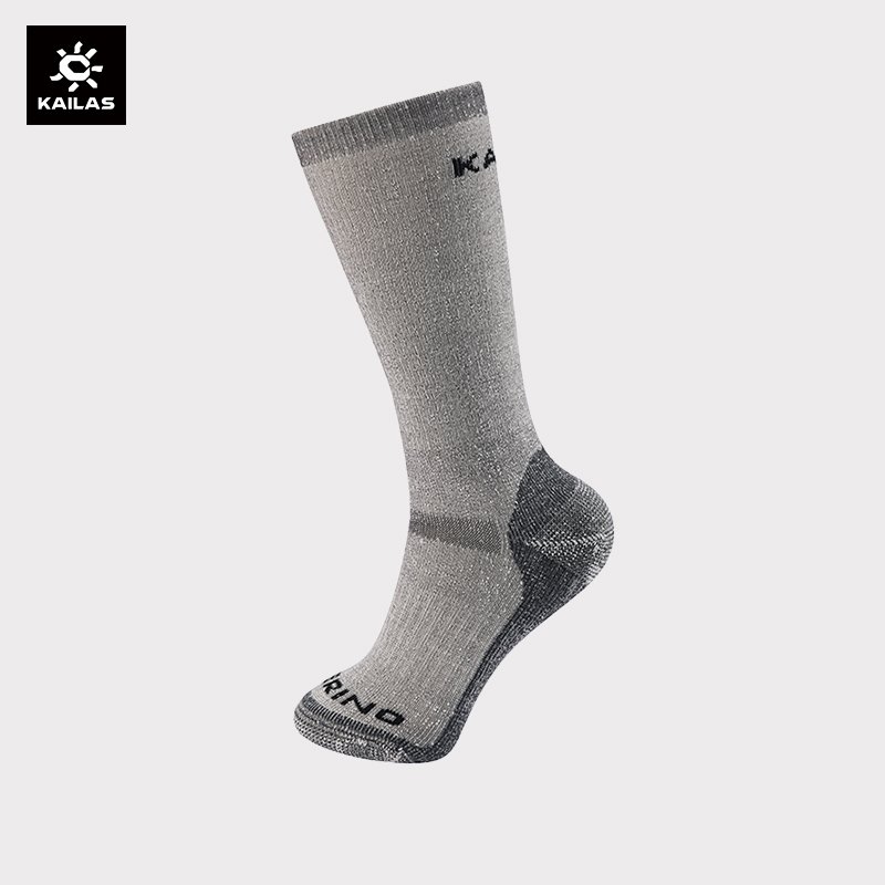 Outdoor Running High Tube Cotton Snow Socks Winter Thick Sports Antifreeze Warm Snow Skiing Socks KH130007