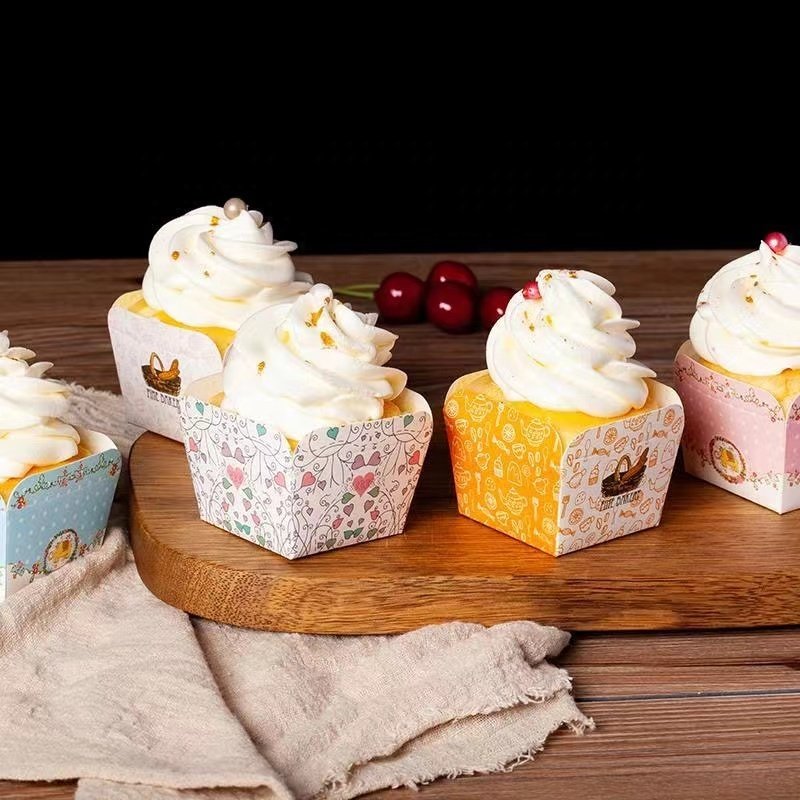 Factory Customization Cartoon Printing Rectangular Shape Cupcake Liner Baking Mold Cupcake Liners Standard Size Grease Proof