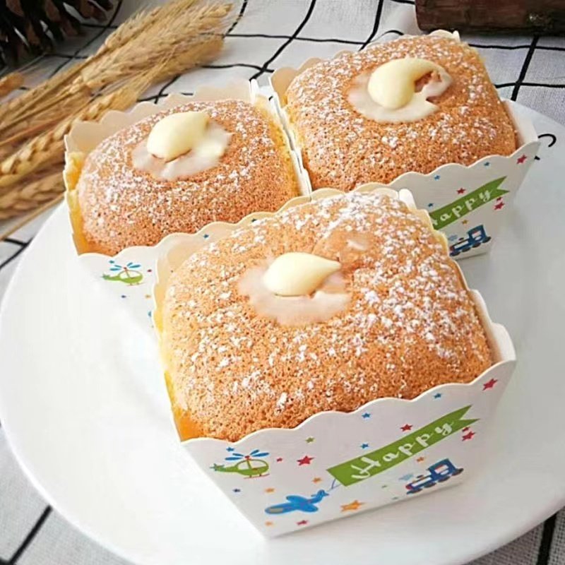 Factory Customization Cartoon Printing Rectangular Shape Cupcake Liner Baking Mold Cupcake Liners Standard Size Grease Proof