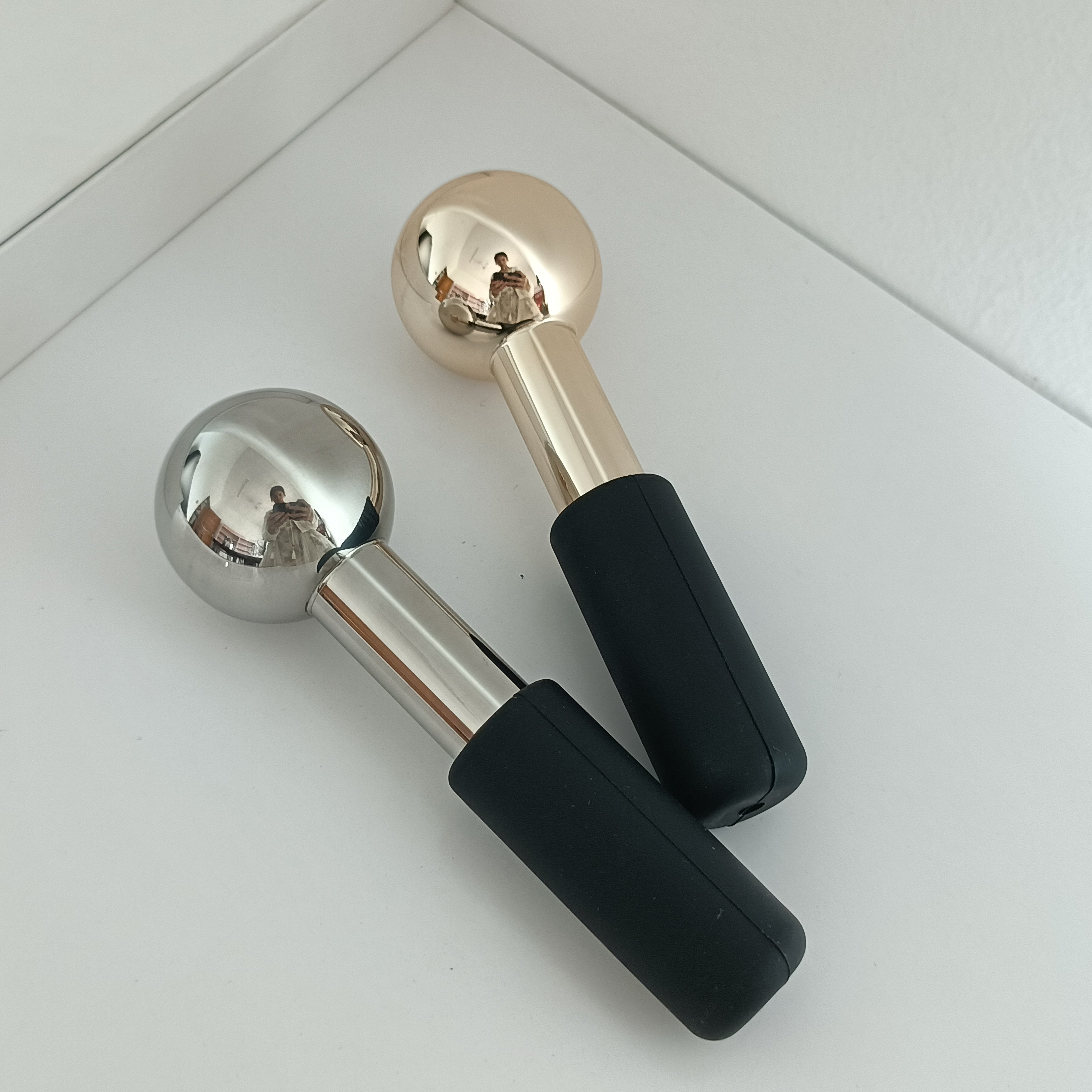 Luxury Portable Facial Cryo Ice Globes Stick Skin Beauty Cryotherapy Durable Custom Cosmetic Cold Massage Roller Ball