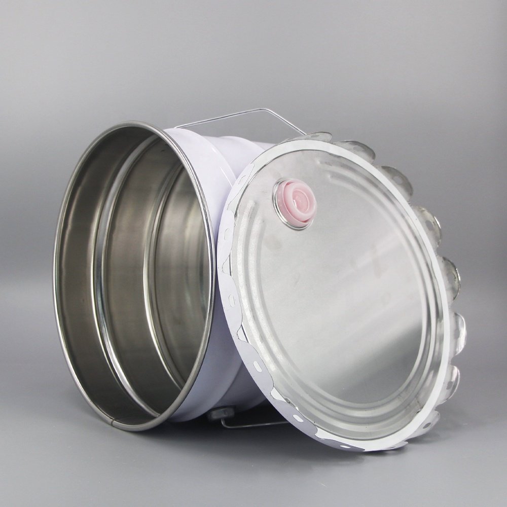 Customized Logo Wholesale 10 Liter Tinplate Paint Metal Bucket with Plastic Spout Cap