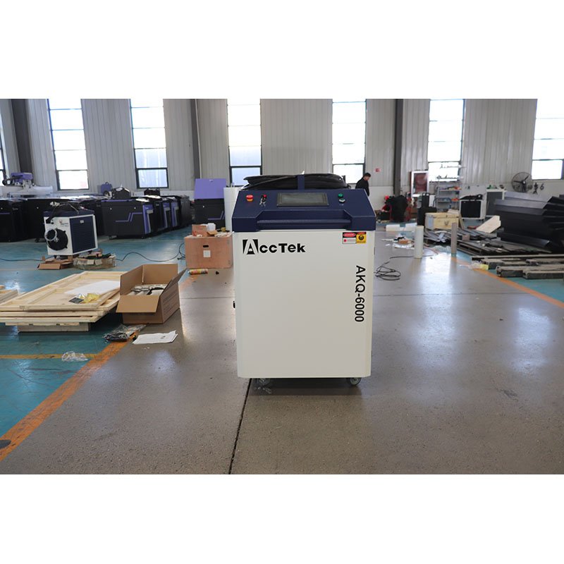Newest 6000W Fiber Laser Cleaner CNC High Efficiency Laser Cleaning Machines With MAX 6000w Laser Source And Relfar 500mm