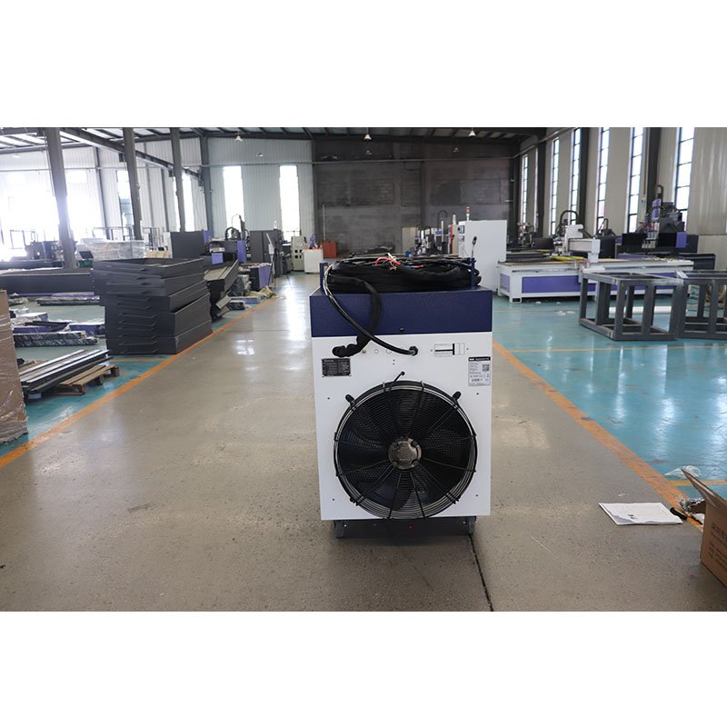 Newest 6000W Fiber Laser Cleaner CNC High Efficiency Laser Cleaning Machines With MAX 6000w Laser Source And Relfar 500mm