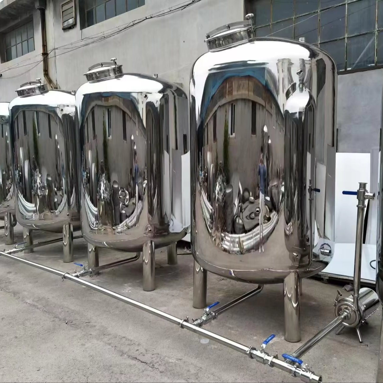 High Quality Eco-Friendly Industrial Cleaning Services for Water Milk Oil Storage Tanks-Used in Farm Industries