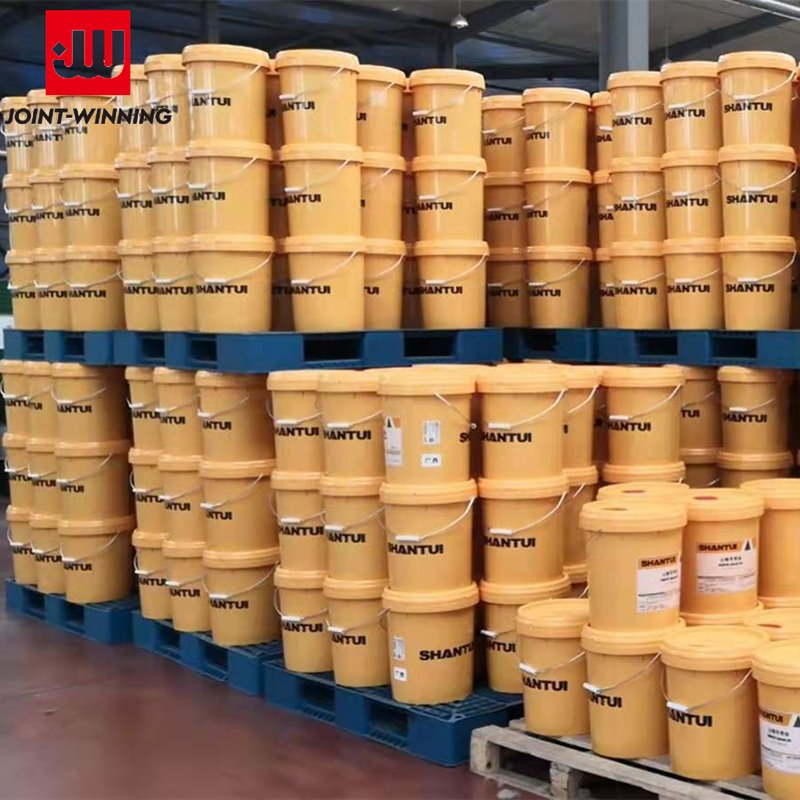 Construction Machinery Hydraulic Oil Transmission Oil Engine Oil Antifreeze Used for Shantui Hitachi komatsu