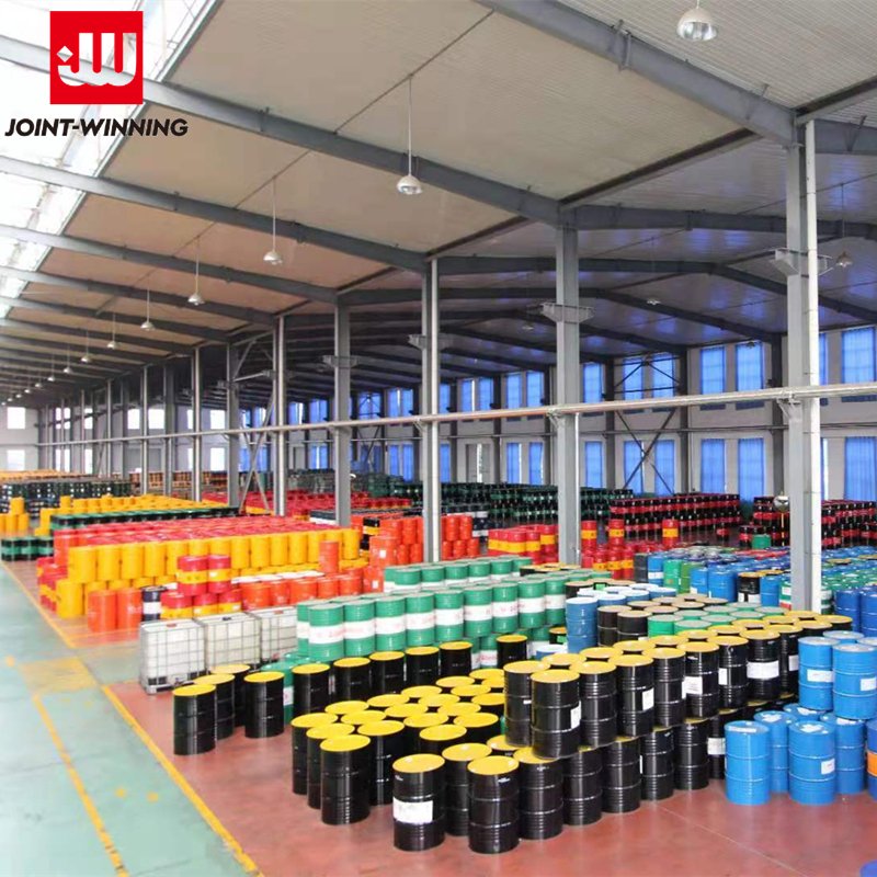 Construction Machinery Hydraulic Oil Transmission Oil Engine Oil Antifreeze Used for Shantui Hitachi komatsu