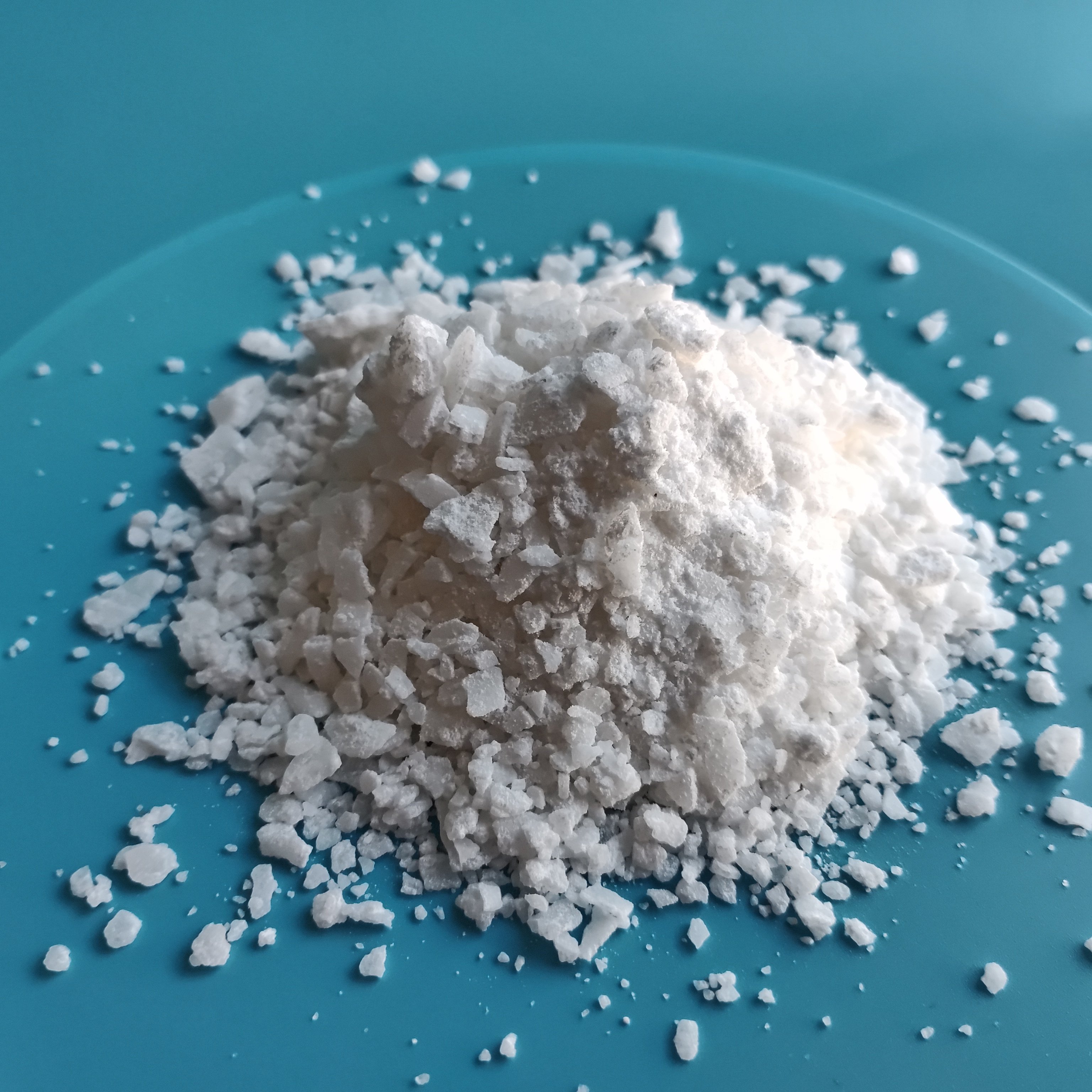 Industrial Grade Chemical Calcium Chloride White Flake Dedicated for Antifreeze Liquid