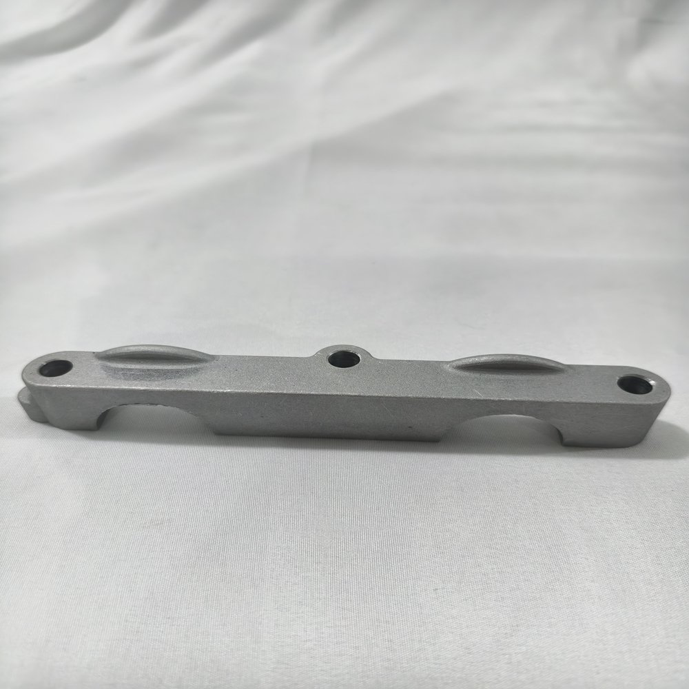 Mold Making High-quality Aluminum Die-casting/CNC Machining/Customized Processing Services/Chery Camshaft Bearing Cover