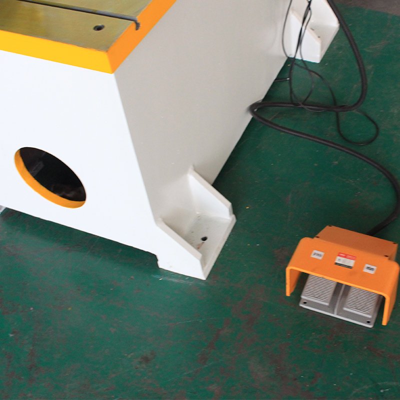 Nadun 40 Ton C Frame Automatic Hydraulic Power Press Machine for Metal Forming