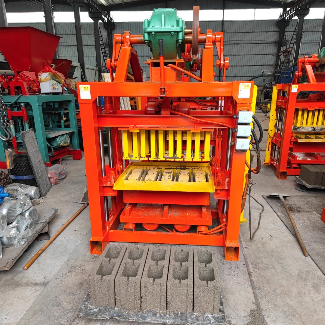 Low Maintenance Cost High Efficient Semi Automatic Hollow Block Solid Block Interlocking Block Making Machinery