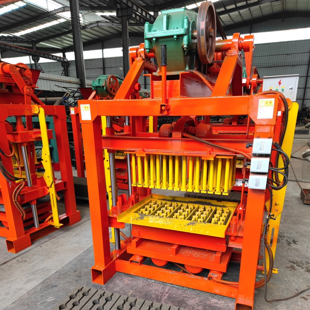 Low Maintenance Cost High Efficient Semi Automatic Hollow Block Solid Block Interlocking Block Making Machinery