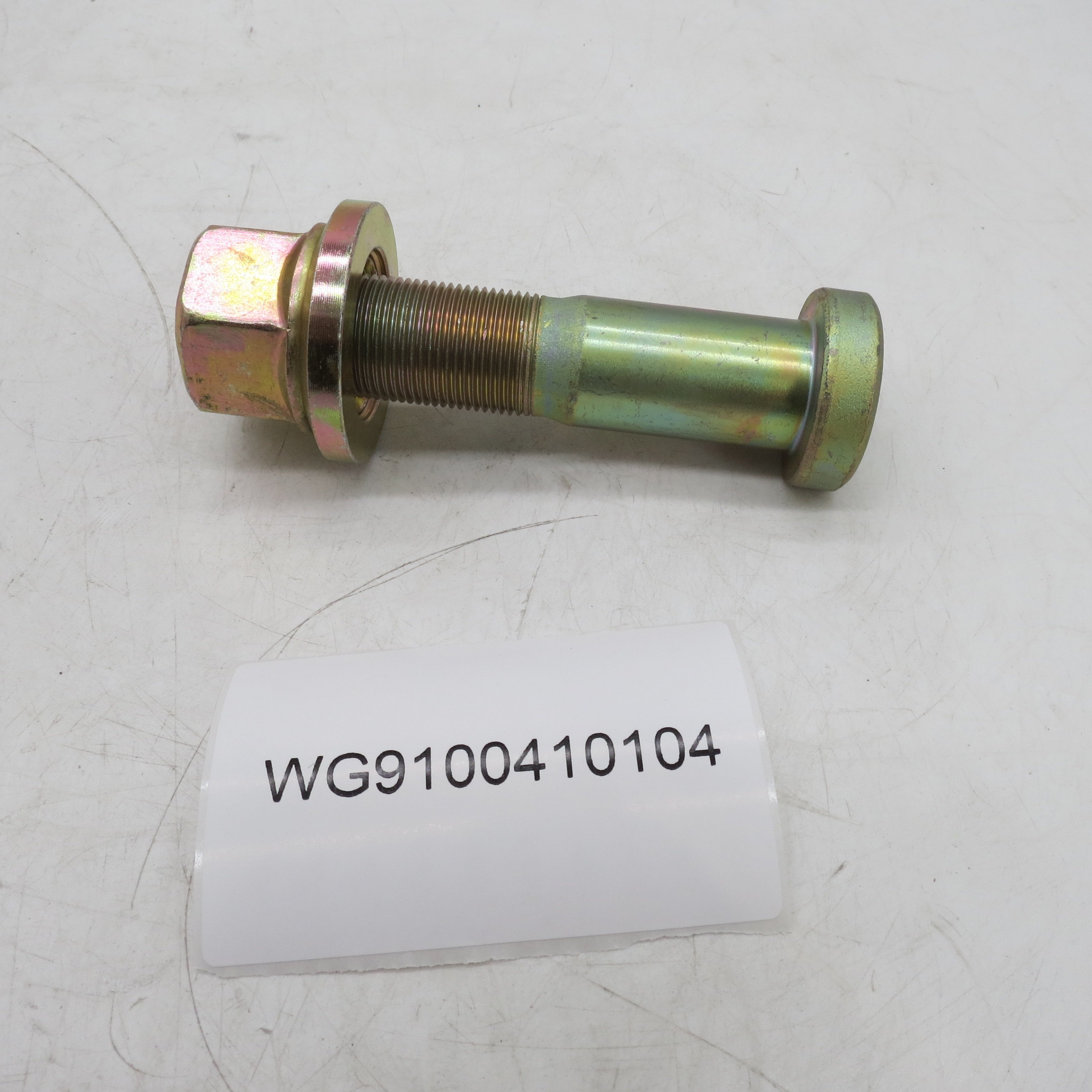 High Quality Wheel Bolt WG9100410104