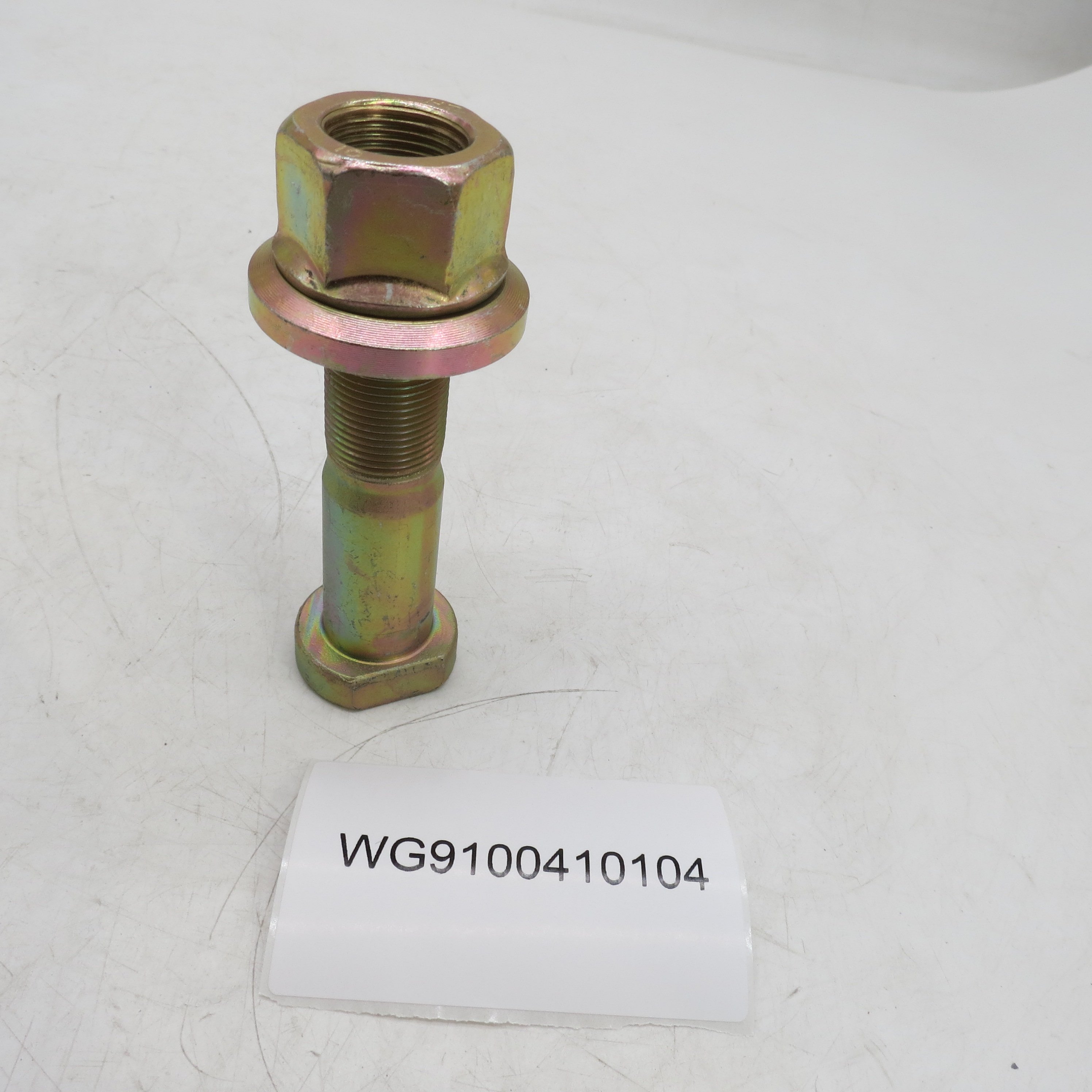 High Quality Wheel Bolt WG9100410104