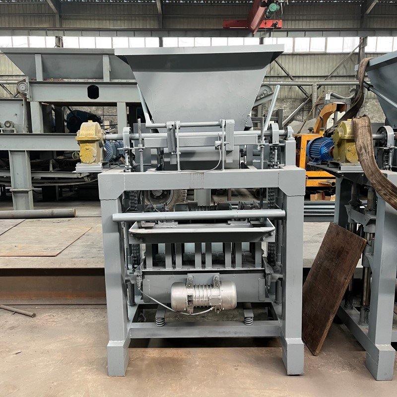 BL4-35B Semi-Automatic Cement Block Making Machine Economical Easy Operate Hollow Block Machine Construction Industries