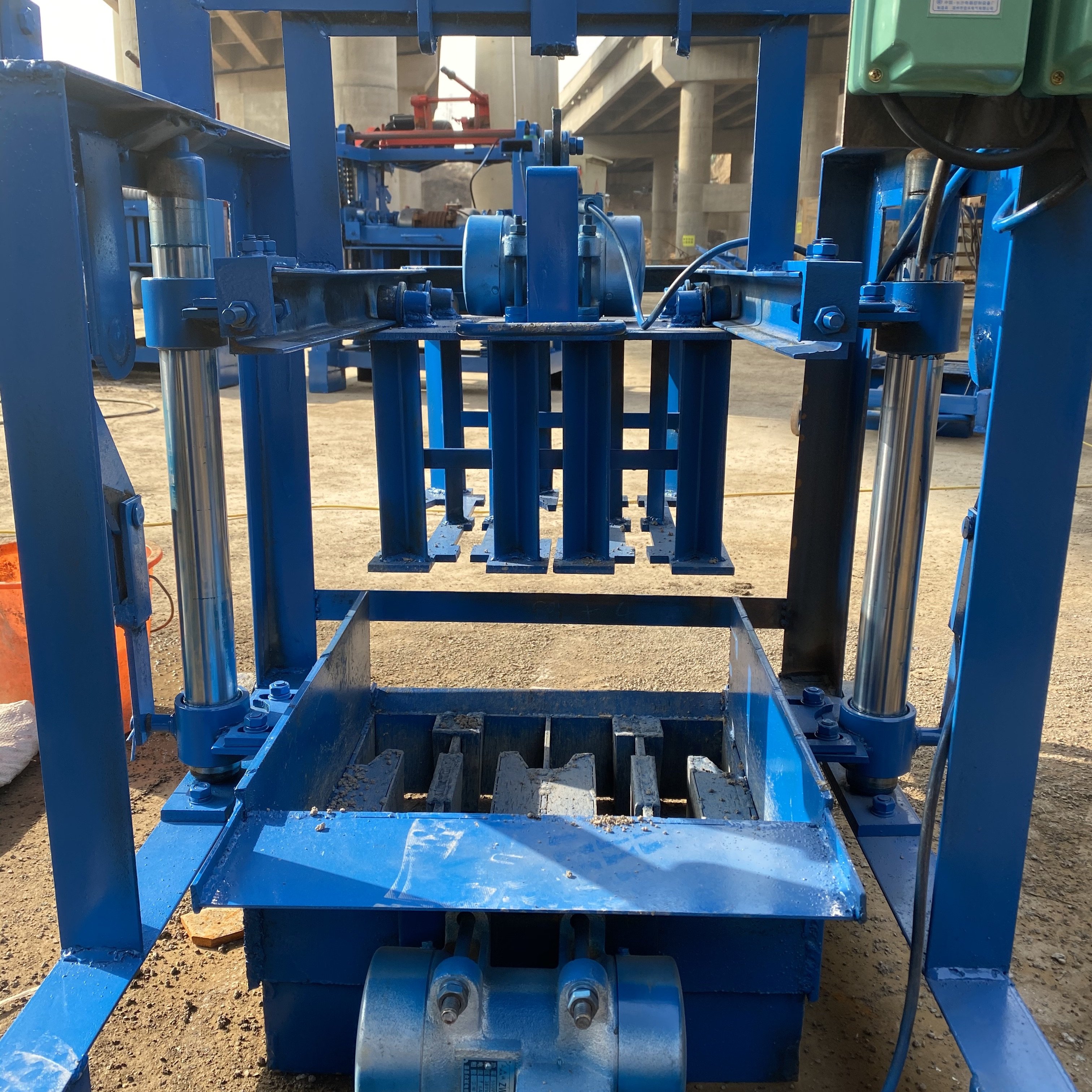Semi Automatic Brick Making Machine Uganda Clay Brick Making Machine Price Second Hand Brick Making Machine for Sale