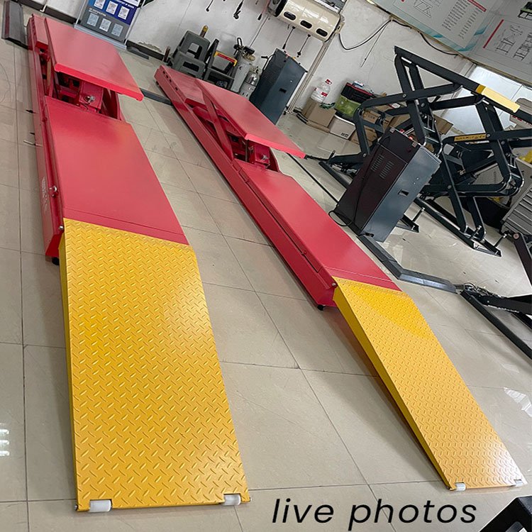 CE Certified Safe 4T 1.8M Ultra Thin Alignment Two-Step Car Lift Electric Scissor Style 4000kg Lifting Capacity