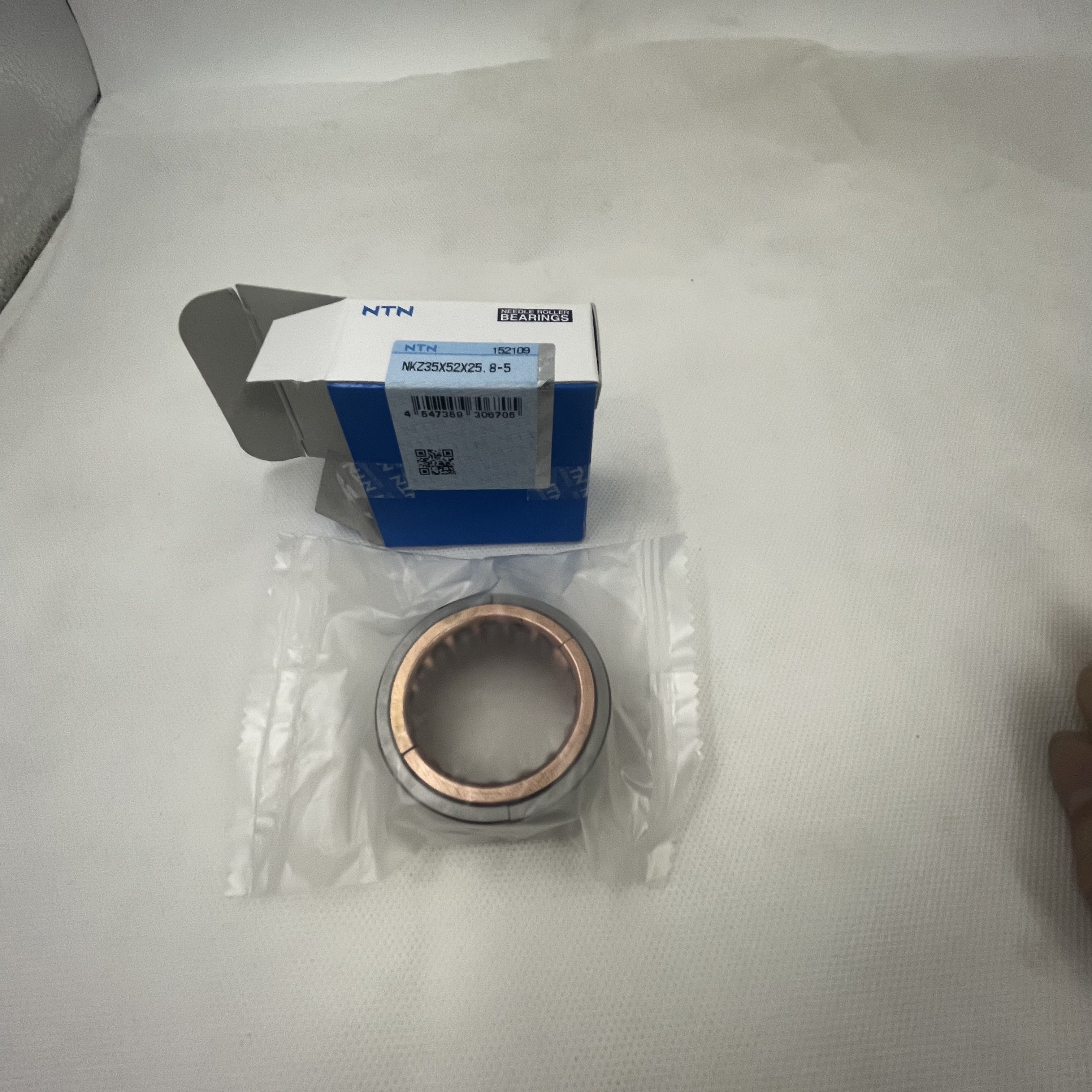Outboard Motor Bearings 93310-835U8 NKZ35x52x25.8-5 Needle Roller Bearing 93310-835U8 Outboard Bearing