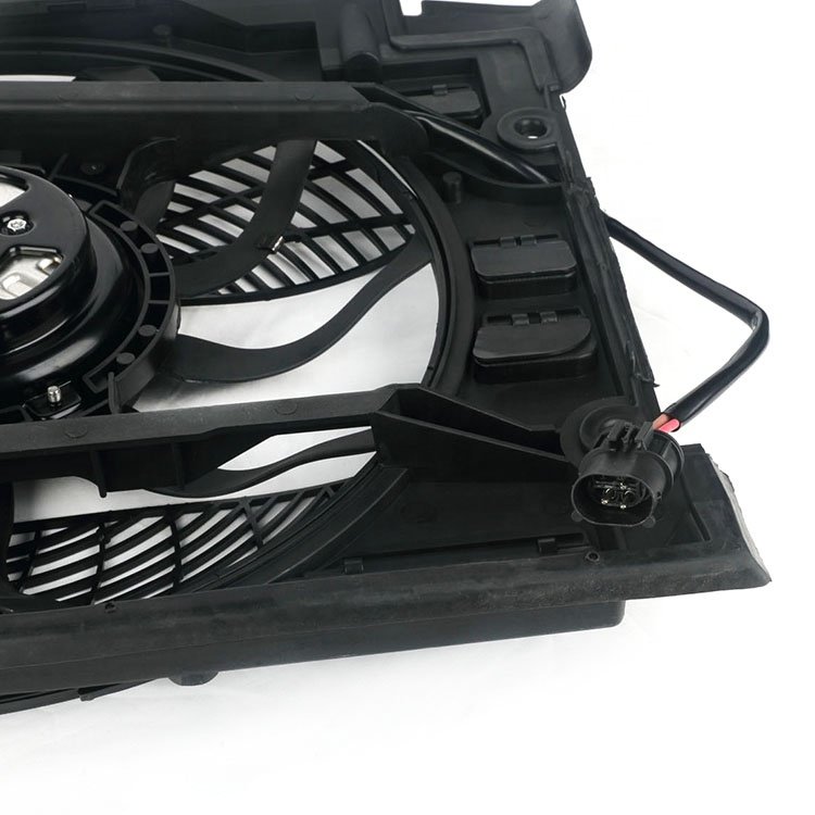 A C Cooling Fan 64546921395 64546921946 400W Brushless 3 Pins Radiator Fan Motor for E39 Engine Cooling Radiator Fan